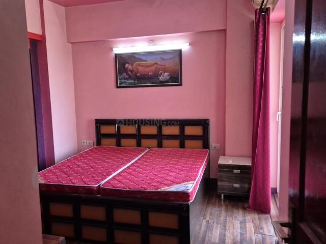 2 BHK Apartment in Sector 76 for rent Noida. The reference number is 20008957