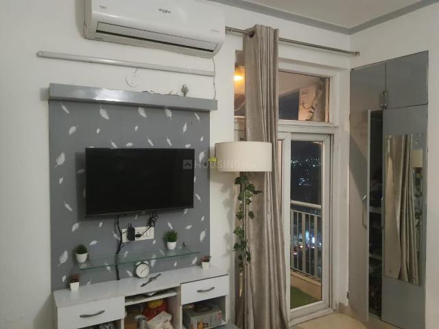 2 BHK Apartment in Sector 76 for rent Noida. The reference number is 20708587