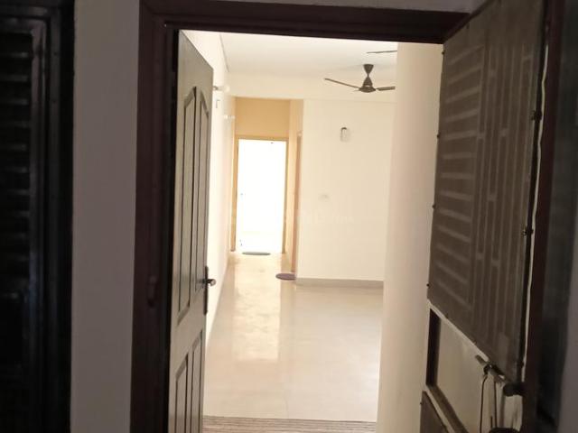 2 BHK Apartment in Sector 76 for rent Faridabad. The reference number is 20271307