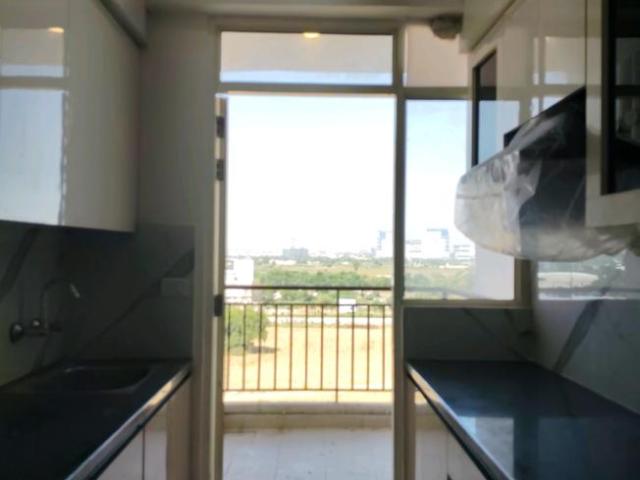 2 BHK Apartment in Sector 76 for rent Gurgaon. The reference number is 18419668