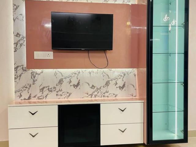 2 BHK Apartment in Sector 76 for rent Gurgaon. The reference number is 19814331