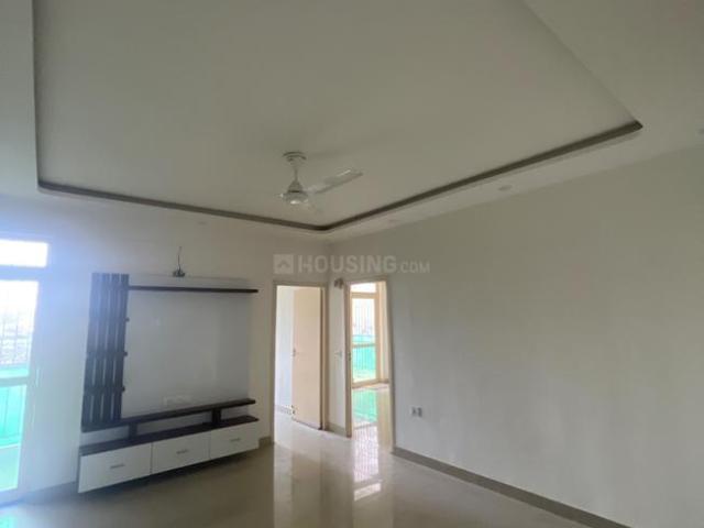 2 BHK Apartment in Sector 76 for rent Gurgaon. The reference number is 19828453
