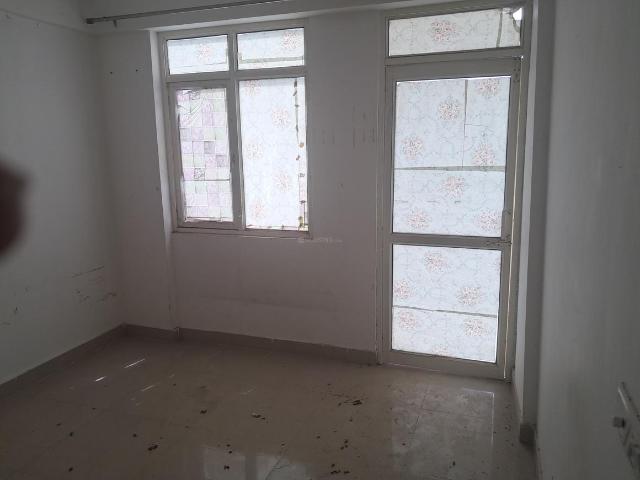 2 BHK Apartment in Sector 76 for rent Gurgaon. The reference number is 19842991