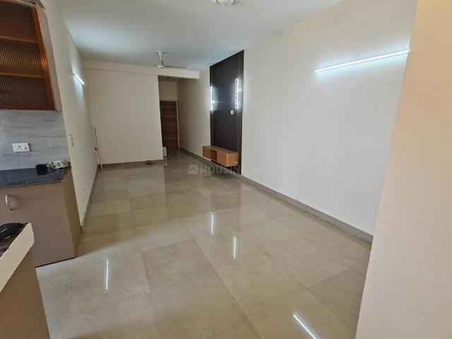 2 BHK Apartment in Sector 76 for rent Gurgaon. The reference number is 19980415