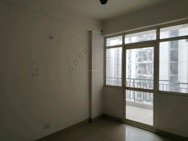 2 BHK Apartment in Sector 76 for rent Gurgaon. The reference number is 19141413