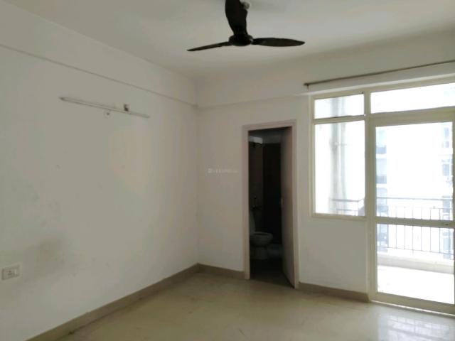 2 BHK Apartment in Sector 76 for rent Gurgaon. The reference number is 19141375