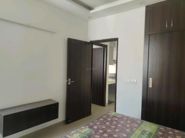 2 BHK Apartment in Sector 76 for rent Gurgaon. The reference number is 19144957