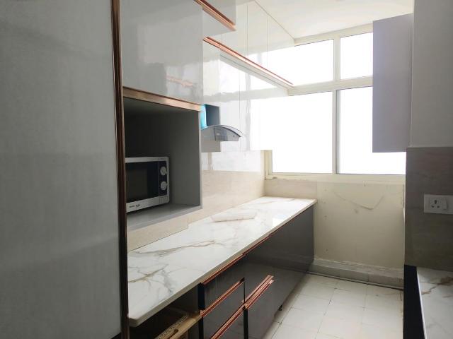 2 BHK Apartment in Sector 76 for rent Gurgaon. The reference number is 19359415