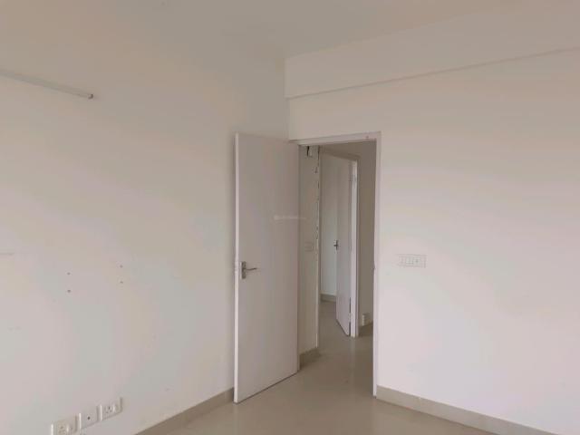 2 BHK Apartment in Sector 76 for rent Gurgaon. The reference number is 20581154