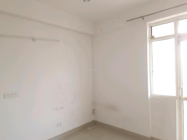 2 BHK Apartment in Sector 76 for rent Gurgaon. The reference number is 20581158