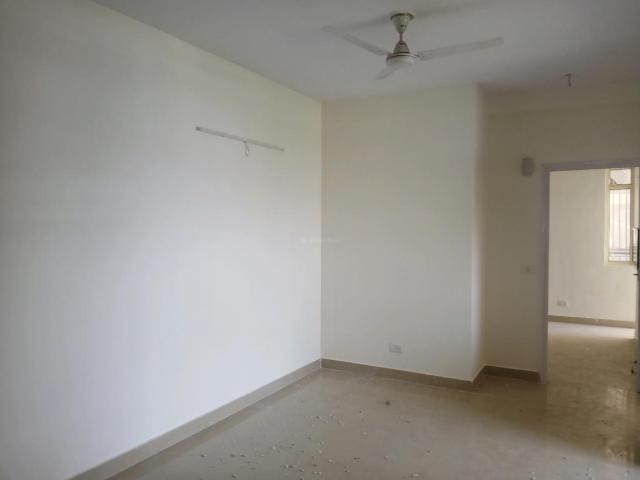 2 BHK Apartment in Sector 76 for rent Gurgaon. The reference number is 20582399