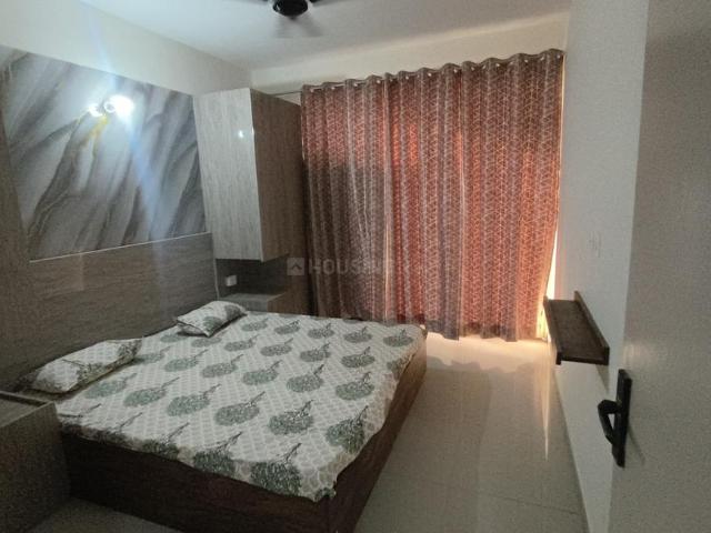 2 BHK Apartment in Sector 76 for rent Gurgaon. The reference number is 20599531