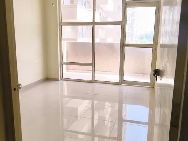 2 BHK Apartment in Sector 76 for rent Gurgaon. The reference number is 20621113
