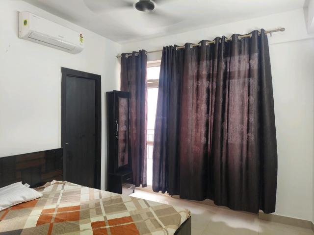 2 BHK Apartment in Sector 76 for rent Gurgaon. The reference number is 20688677