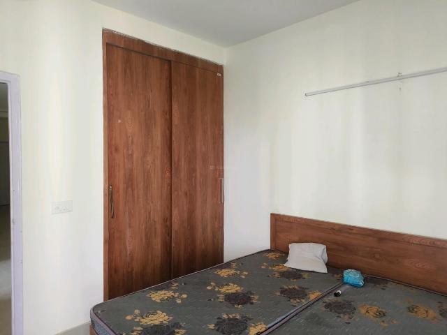 2 BHK Apartment in Sector 76 for rent Gurgaon. The reference number is 20688923