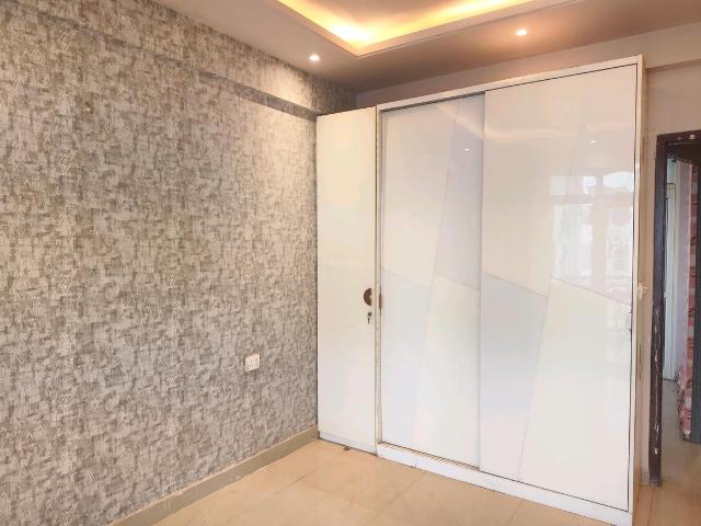 2 BHK Apartment in Sector 76 for rent Gurgaon. The reference number is 20689530