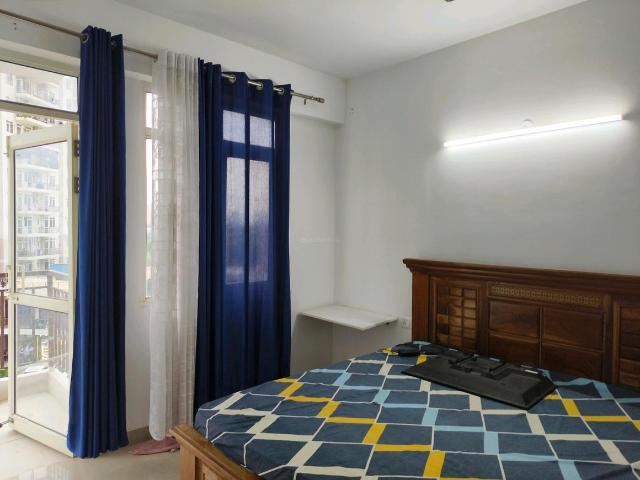 2 BHK Apartment in Sector 76 for rent Gurgaon. The reference number is 20840680