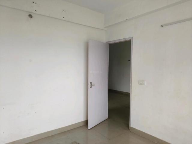 2 BHK Apartment in Sector 76 for rent Gurgaon. The reference number is 20845790