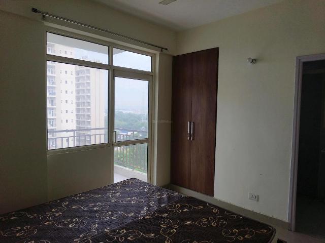 2 BHK Apartment in Sector 76 for rent Gurgaon. The reference number is 20846208