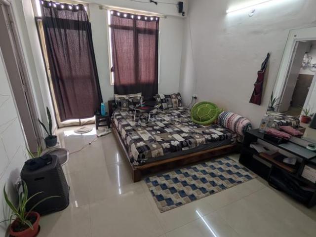 2 BHK Apartment in Sector 76 for rent Gurgaon. The reference number is 20978575