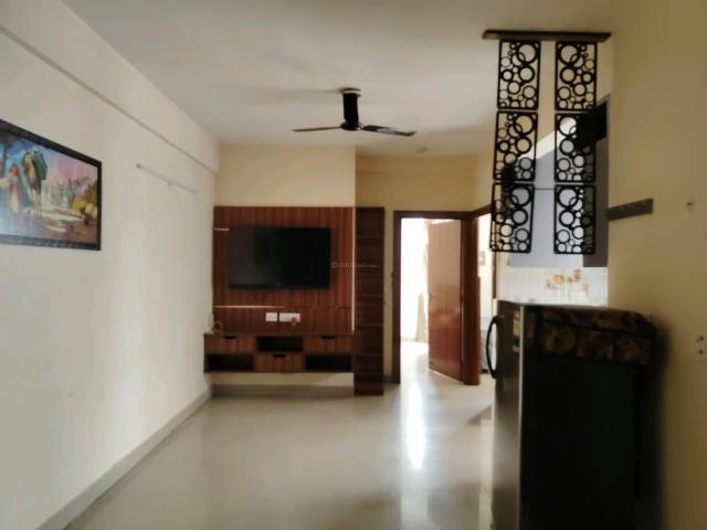 2 BHK Apartment in Sector 76 for rent Gurgaon. The reference number is 20038784