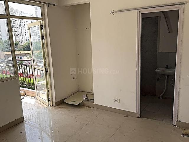 2 BHK Apartment in Sector 76 for rent Gurgaon. The reference number is 20143069