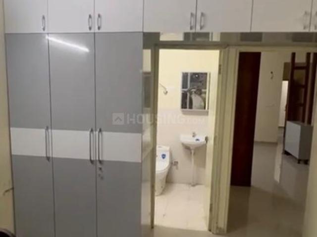 2 BHK Apartment in Sector 76 for rent Gurgaon. The reference number is 20145664
