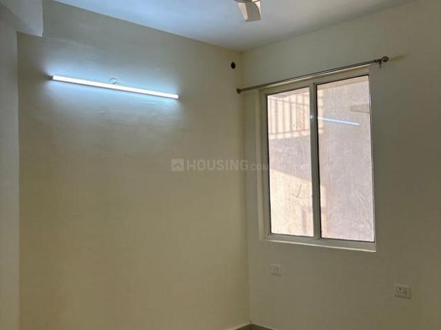2 BHK Apartment in Sector 76 for rent Gurgaon. The reference number is 20176041