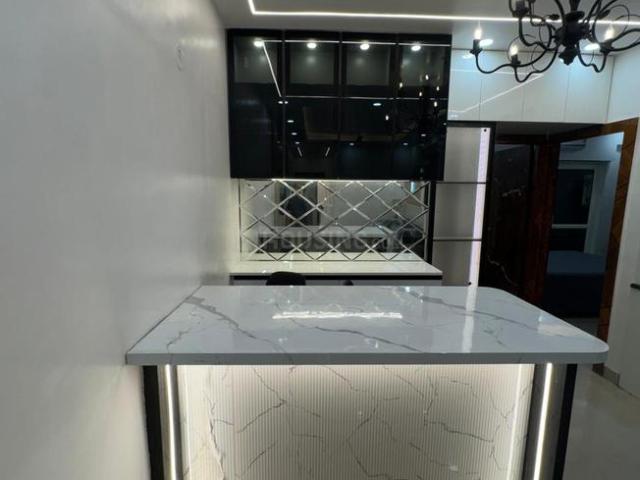 2 BHK Apartment in Sector 76 for rent Gurgaon. The reference number is 20299010