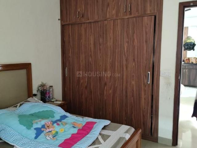 2 BHK Apartment in Sector 76 for rent Gurgaon. The reference number is 20341478