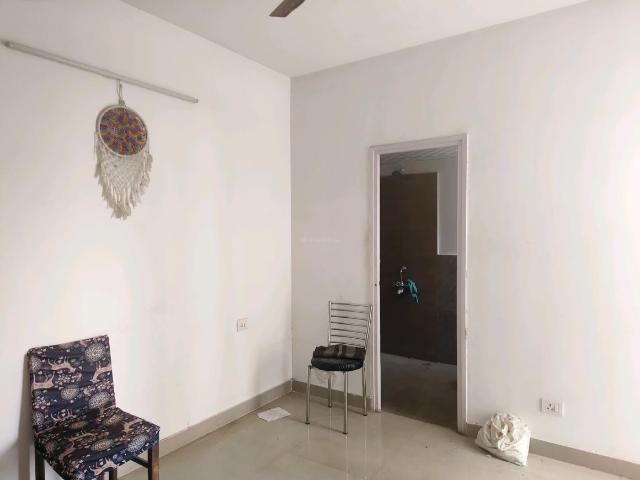 2 BHK Apartment in Sector 76 for rent Gurgaon. The reference number is 20345920