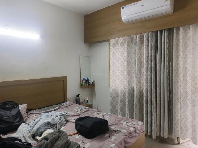 2 BHK Apartment in Sector 76 for rent Gurgaon. The reference number is 20346709