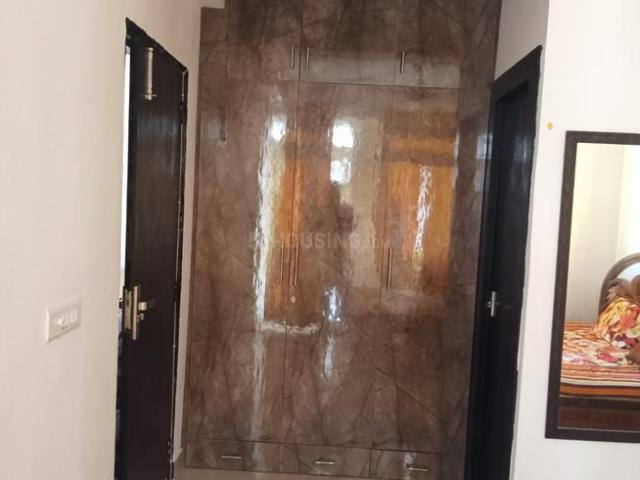 2 BHK Apartment in Sector 76 for rent Gurgaon. The reference number is 20366423
