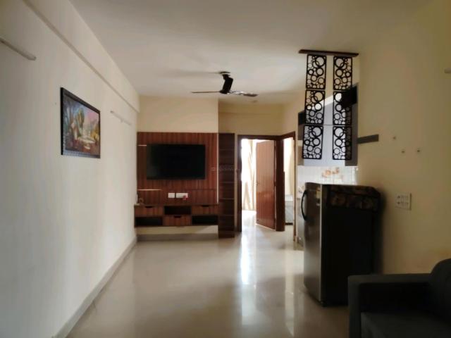 2 BHK Apartment in Sector 76 for rent Gurgaon. The reference number is 20366423