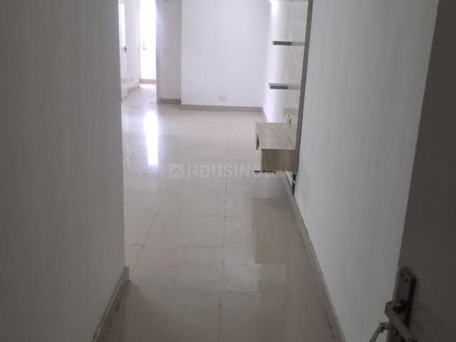 2 BHK Apartment in Sector 76 for rent Gurgaon. The reference number is 20371000