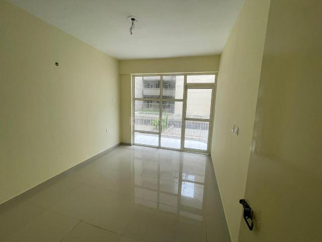 2 BHK Apartment in Sector 76 for rent Gurgaon. The reference number is 20371293