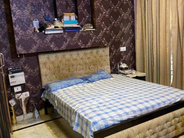 2 BHK Apartment in Sector 76 for resale Gurgaon. The reference number is 15777466