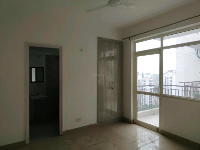 2 BHK Apartment in Sector 76 for resale Gurgaon. The reference number is 20242489
