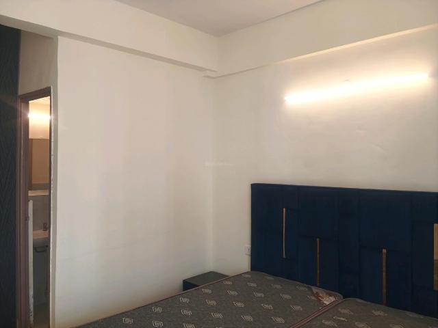 2 BHK Apartment in Sector 76 for resale Gurgaon. The reference number is 20299893
