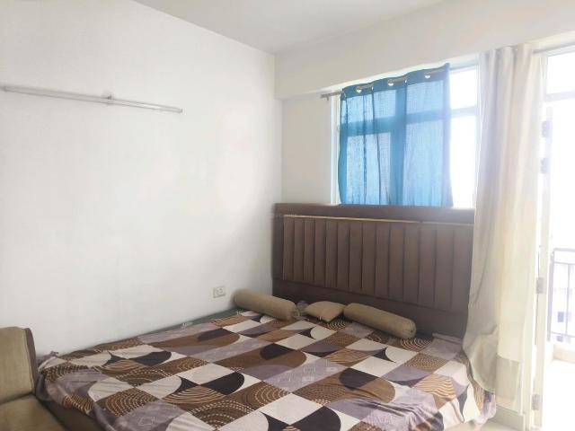 2 BHK Apartment in Sector 76 for resale Gurgaon. The reference number is 20346483