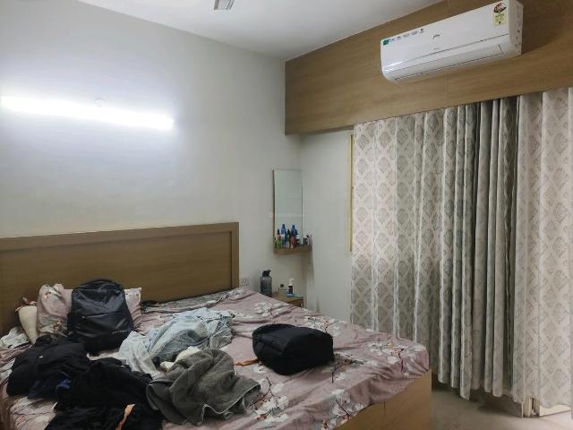 2 BHK Apartment in Sector 76 for resale Gurgaon. The reference number is 20346603