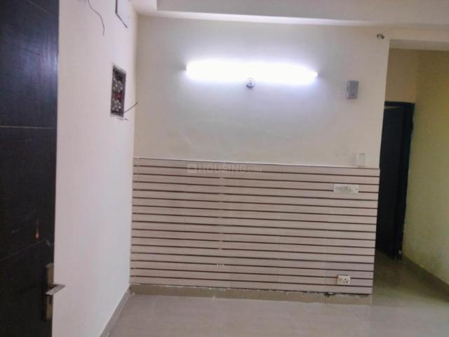 2 BHK Apartment in Sector 76 for resale Noida. The reference number is 12917005