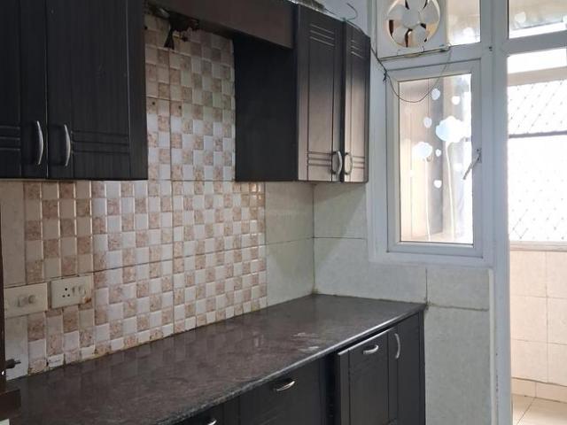 2 BHK Apartment in Sector 76 for resale Noida. The reference number is 18783392