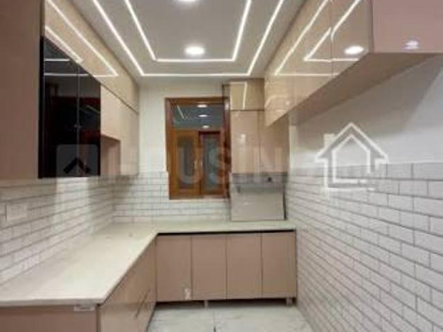 2 BHK Apartment in Sector 76 for resale Noida. The reference number is 19945560
