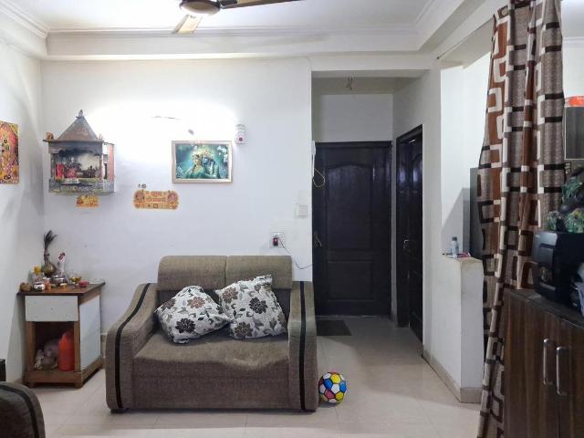 2 BHK Apartment in Sector 76 for resale Noida. The reference number is 20678026