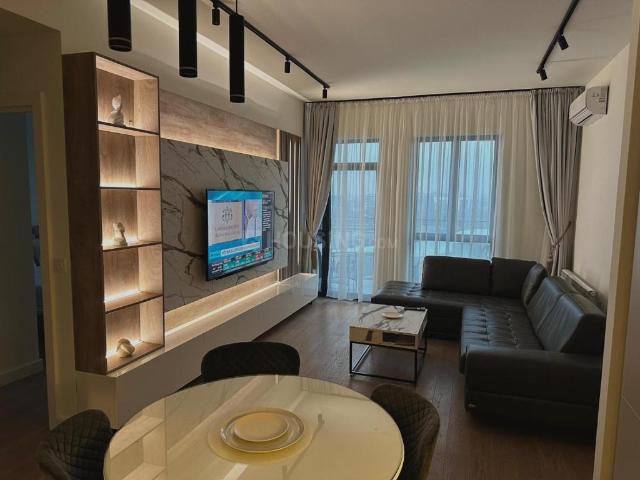 2 BHK Apartment in Sector 76 for resale Noida. The reference number is 20012396