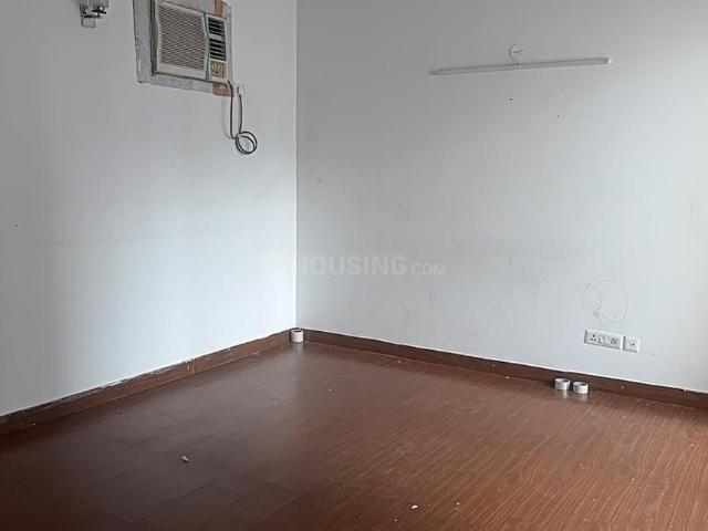 2 BHK Apartment in Sector 77 for rent Gurgaon. The reference number is 20137139