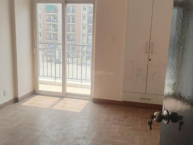 2 BHK Apartment in Sector 77 for resale Faridabad. The reference number is 20468706