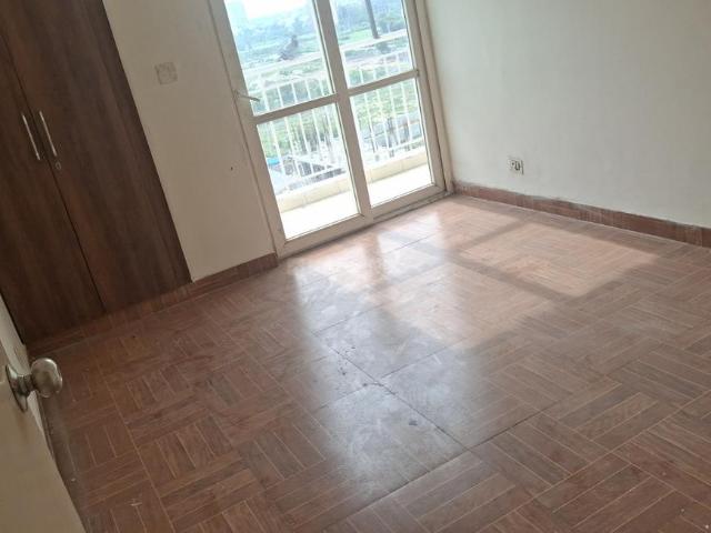 2 BHK Apartment in Sector 77 for resale Faridabad. The reference number is 20776417