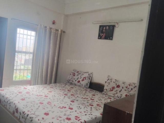 2 BHK Apartment in Sector 77 for resale Noida. The reference number is 20109875